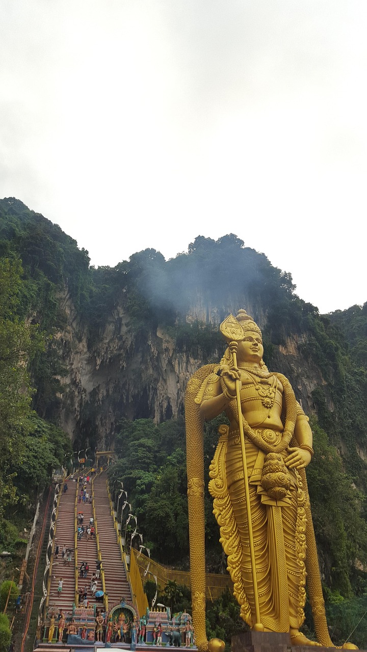 揭秘五月新篇章，探索神秘72层大楼之谜的壮丽篇章开启